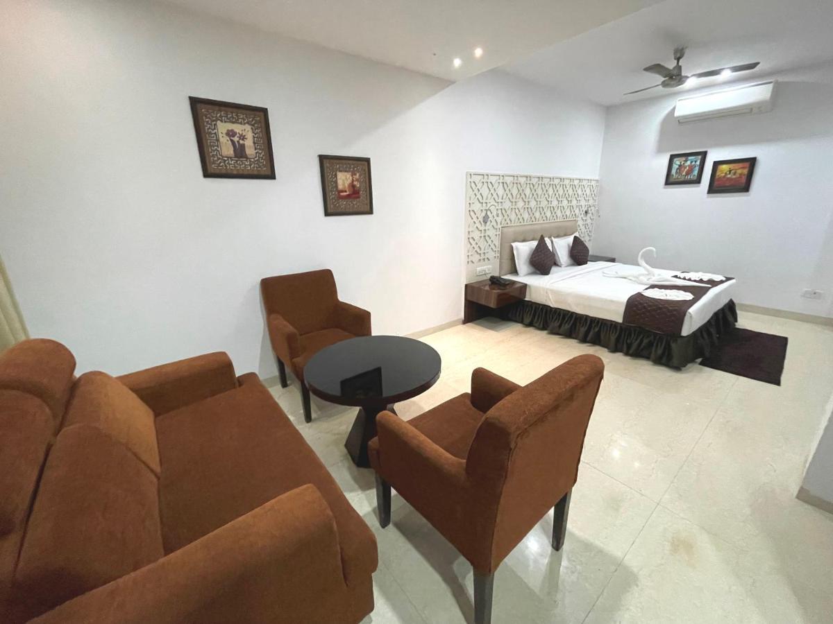 Hotel Goa Continental 3*