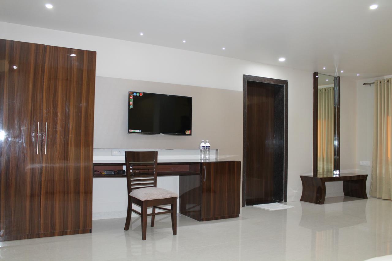 Goa Continental Hotel 3*